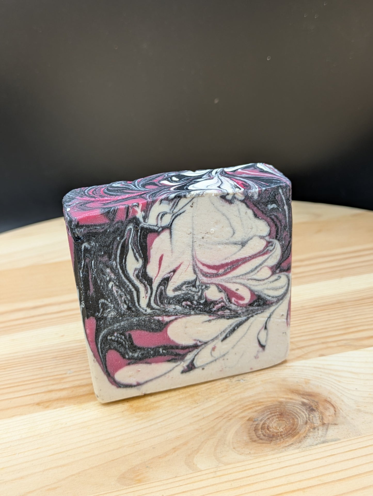 Sandalwood Rose